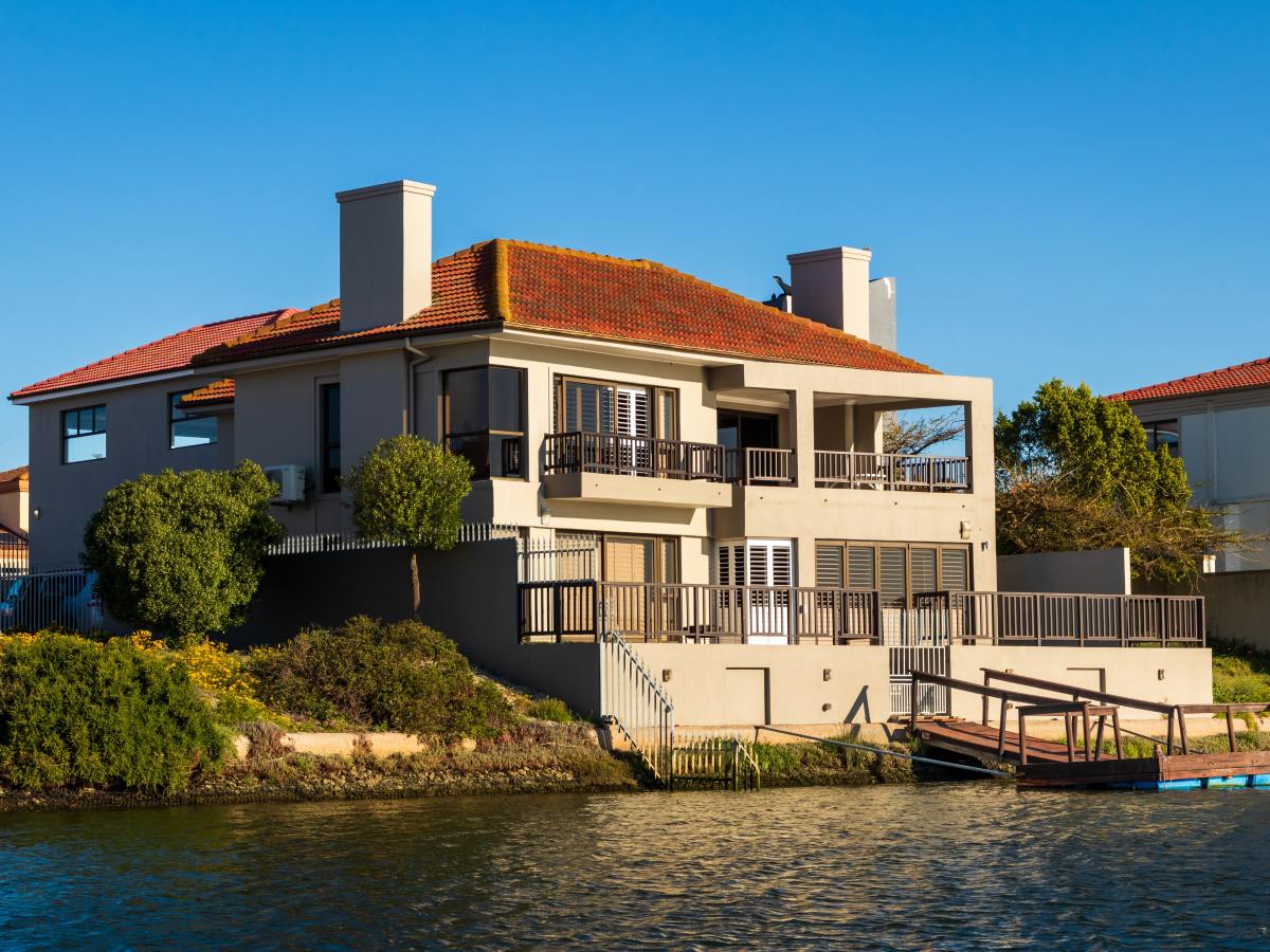 Myths About Buying A Vacation&nbsp;Home