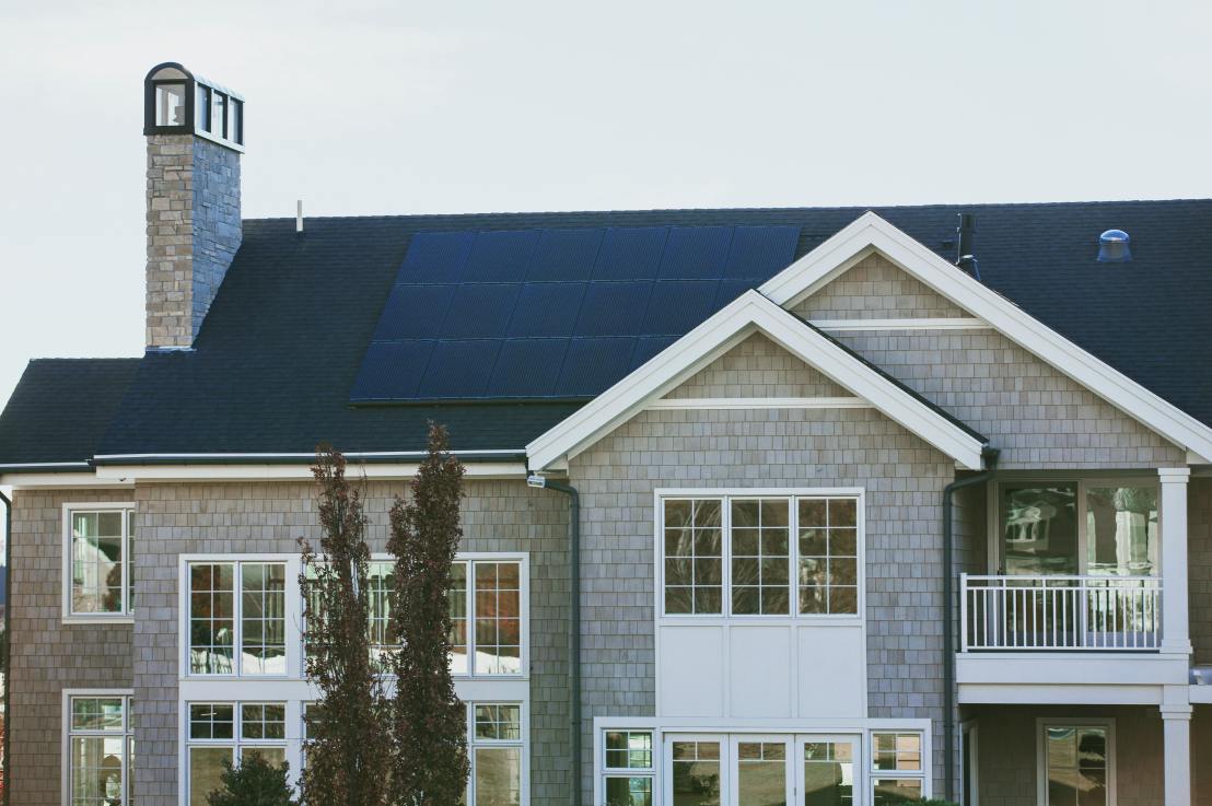 Ways to Pay for Solar&nbsp;Roofing