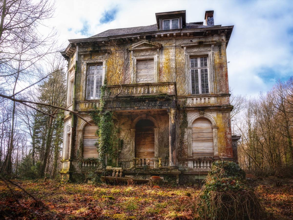 Everything You Need to Know about House&nbsp;Condemnation